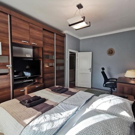Smart Business Apartman Miszkolc Zewnętrze zdjęcie