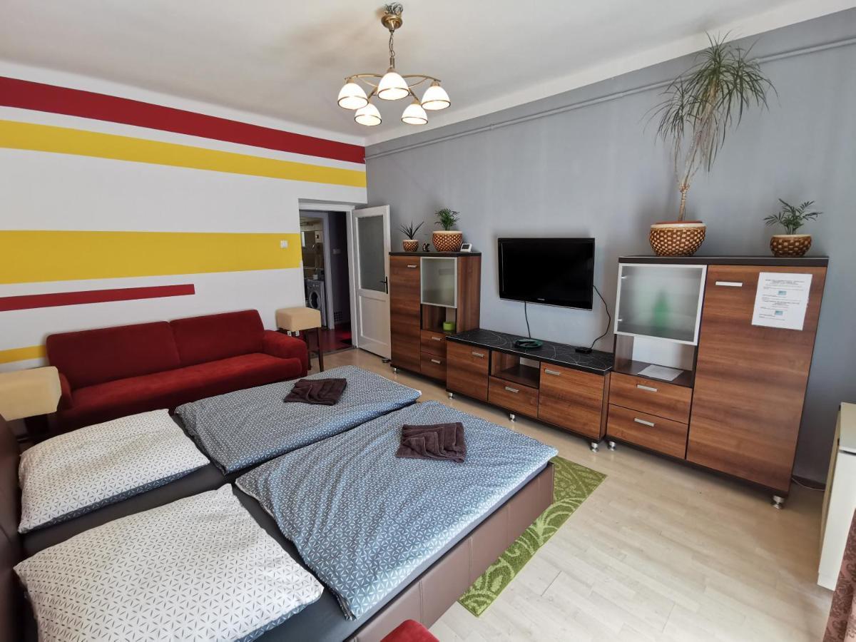 Smart Business Apartman Miszkolc Zewnętrze zdjęcie